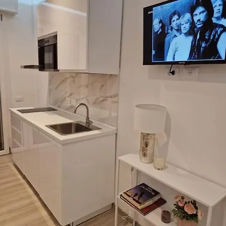 Bilocale Vicino Al Policlinico, Hesperia E Centro Storico Fibra Wi-fi Lejlighed Modena